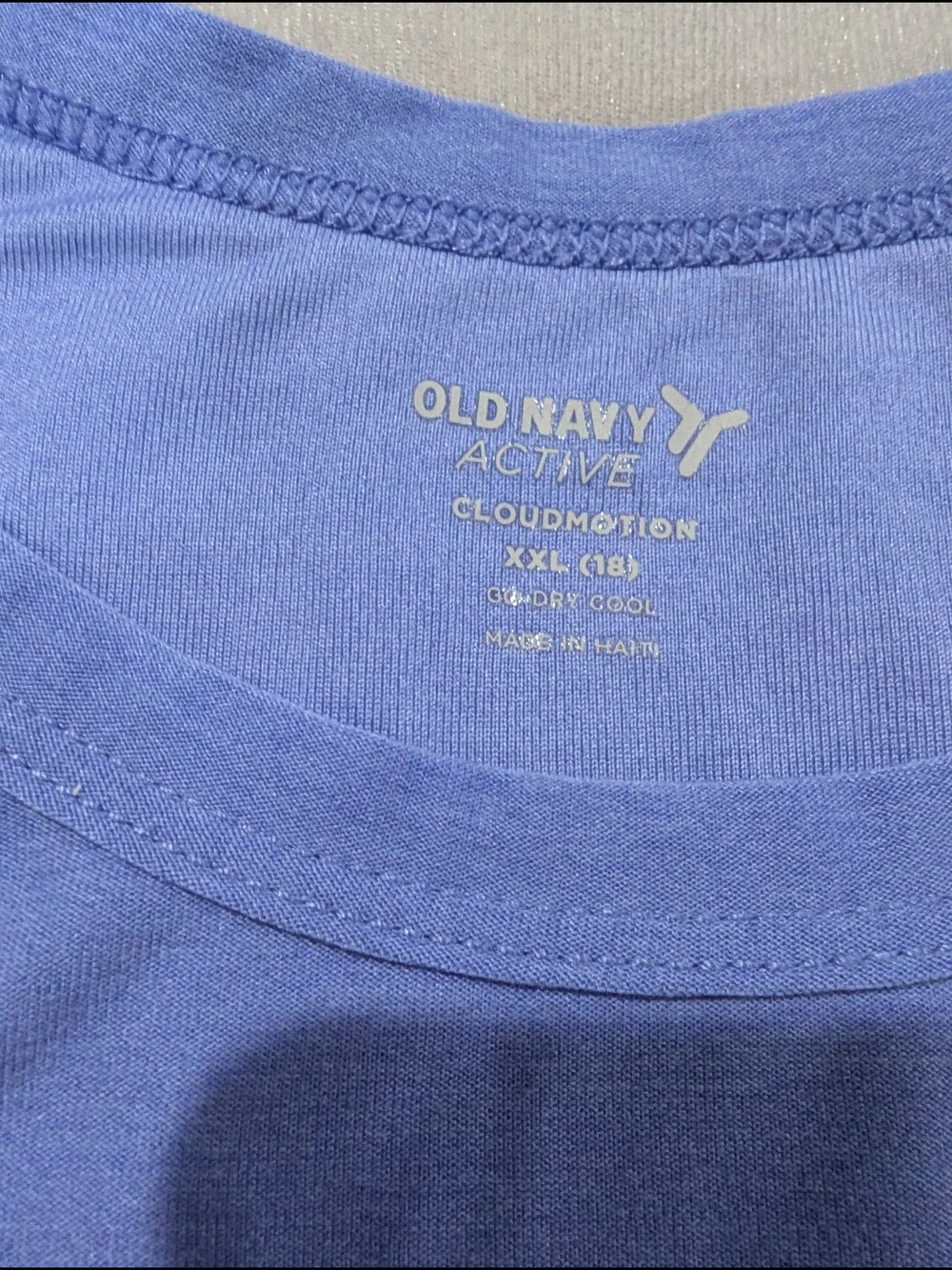 Old Navy Active Lavender Crewneck Tee